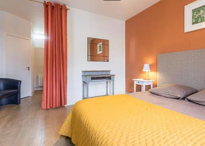 فندق مبيت وإفطار Grand De La Ferme De La Tourelle 4*