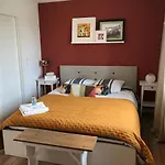 Grand De La Ferme De La Tourelle فندق مبيت وإفطار 4*